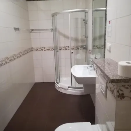 Victoria Cecchini Hotel 2*