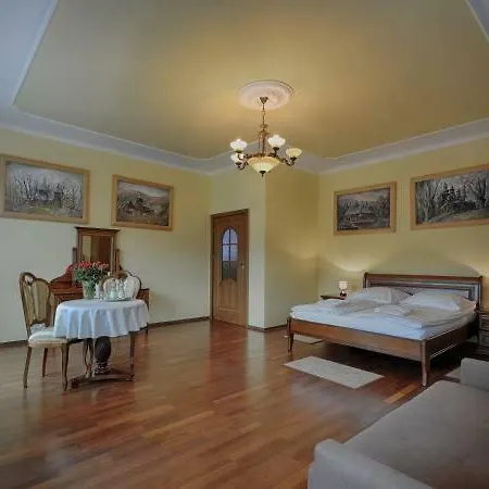 Victoria Cecchini Hotel 2*